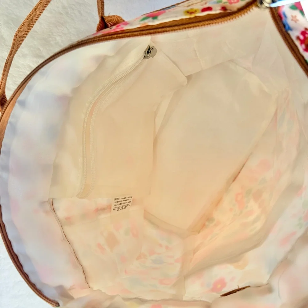 RARE Rilakkuma Korilakkuma animal flower purse tote bag zipper squirrel Japan